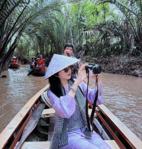 Check-in áo bà ba Cồn Thới Sơn – 7 khoảnh khắc đậm chất miền Tây